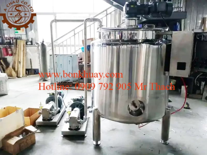Bồn khuấy gia nhiệt phân bón kết hợp bơm tuần hoàn