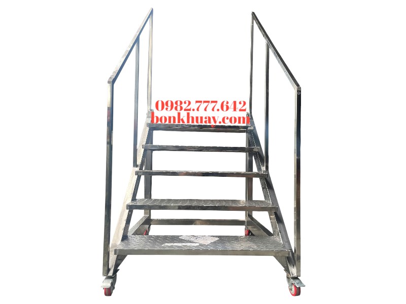 S&agrave;n Thao T&aacute;c Inox 304 Chịu Lực Cao gia c&ocirc;ng theo y&ecirc;u cầu, chống gỉ, chịu tải trọng lớn, an to&agrave;n cho nh&agrave; m&aacute;y v&agrave; xưởng sản xuất